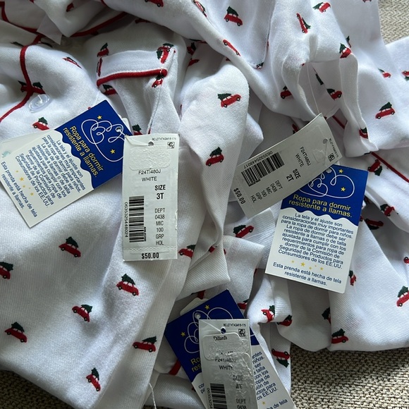 Edgehill Collection Long Sleeve Holiday Pajama Set - Picture 10 of 10